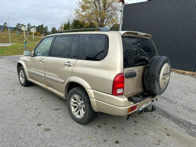 Бежевый Сузуки Гранд Витара, объемом двигателя 0 л и пробегом 340 тыс. км за 3500 $, фото 2 на Automoto.ua