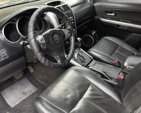 Бежевий Сузукі Гранд Вітара, об'ємом двигуна 2 л та пробігом 302 тис. км за 5300 $, фото 14 на Automoto.ua