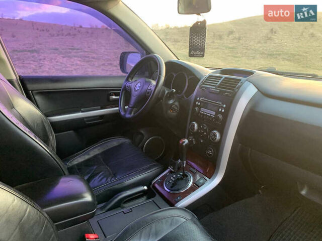 Бежевый Сузуки Гранд Витара, объемом двигателя 2 л и пробегом 262 тыс. км за 7000 $, фото 11 на Automoto.ua