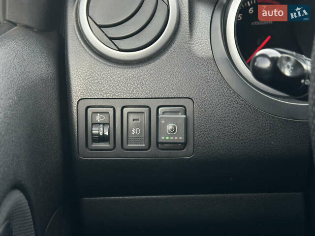 Бежевый Сузуки Гранд Витара, объемом двигателя 2 л и пробегом 242 тыс. км за 7500 $, фото 28 на Automoto.ua