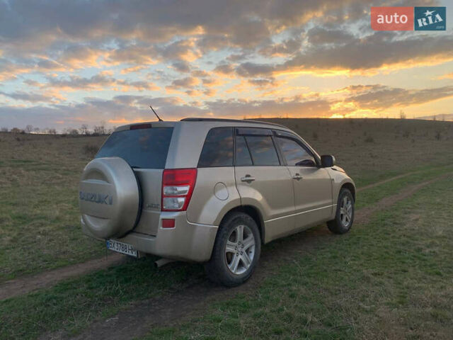 Бежевый Сузуки Гранд Витара, объемом двигателя 2 л и пробегом 262 тыс. км за 7000 $, фото 9 на Automoto.ua