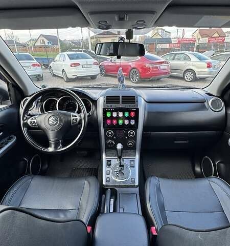 Бежевый Сузуки Гранд Витара, объемом двигателя 2.4 л и пробегом 126 тыс. км за 9900 $, фото 11 на Automoto.ua