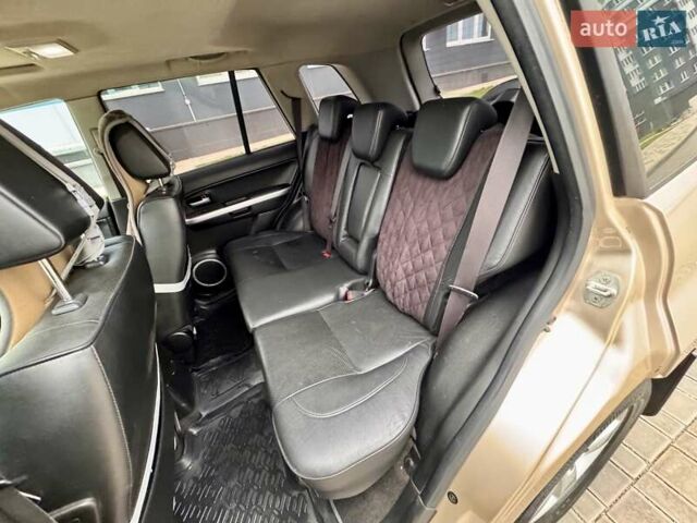 Бежевый Сузуки Гранд Витара, объемом двигателя 2.39 л и пробегом 230 тыс. км за 8999 $, фото 66 на Automoto.ua