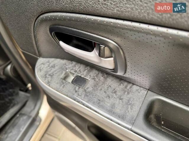 Бежевый Сузуки Гранд Витара, объемом двигателя 2.39 л и пробегом 230 тыс. км за 8999 $, фото 57 на Automoto.ua