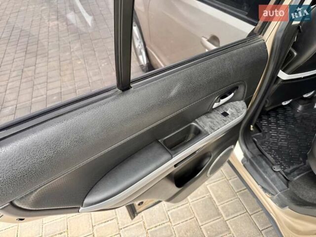 Бежевый Сузуки Гранд Витара, объемом двигателя 2.39 л и пробегом 230 тыс. км за 8999 $, фото 63 на Automoto.ua