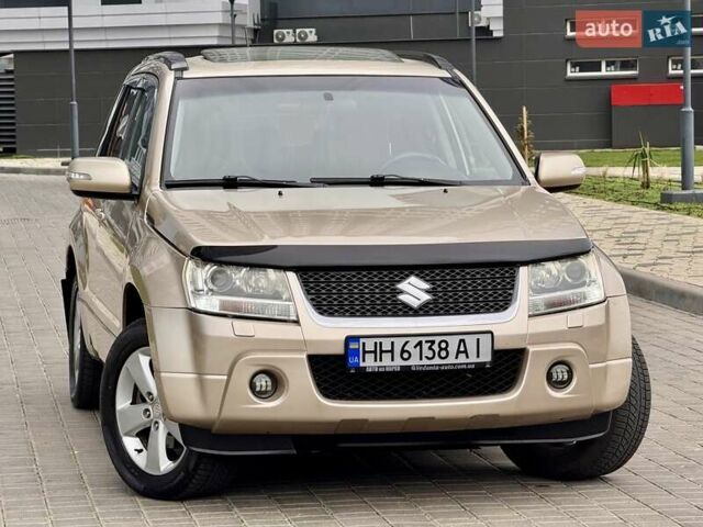 Бежевый Сузуки Гранд Витара, объемом двигателя 2.39 л и пробегом 230 тыс. км за 8999 $, фото 23 на Automoto.ua
