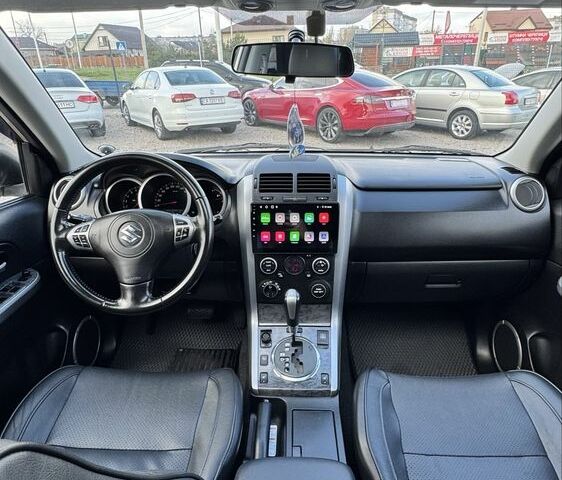 Бежевый Сузуки Гранд Витара, объемом двигателя 2.4 л и пробегом 126 тыс. км за 9900 $, фото 12 на Automoto.ua