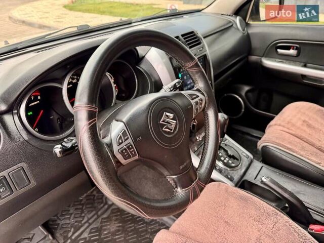 Бежевый Сузуки Гранд Витара, объемом двигателя 2.39 л и пробегом 230 тыс. км за 8999 $, фото 39 на Automoto.ua