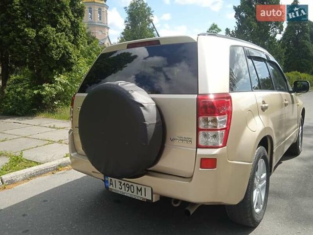 Бежевый Сузуки Гранд Витара, объемом двигателя 2 л и пробегом 245 тыс. км за 6650 $, фото 16 на Automoto.ua