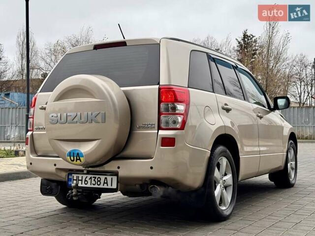Бежевый Сузуки Гранд Витара, объемом двигателя 2.39 л и пробегом 230 тыс. км за 8999 $, фото 10 на Automoto.ua