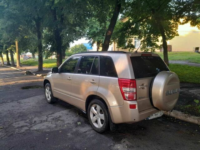 Бежевый Сузуки Гранд Витара, объемом двигателя 2.4 л и пробегом 3 тыс. км за 6800 $, фото 3 на Automoto.ua