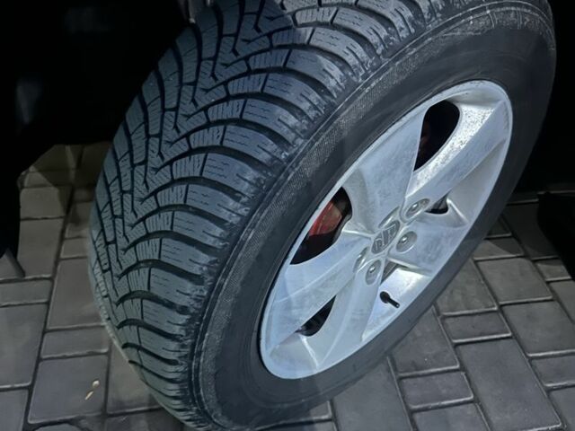 Бежевый Сузуки Гранд Витара, объемом двигателя 0 л и пробегом 278 тыс. км за 8000 $, фото 5 на Automoto.ua