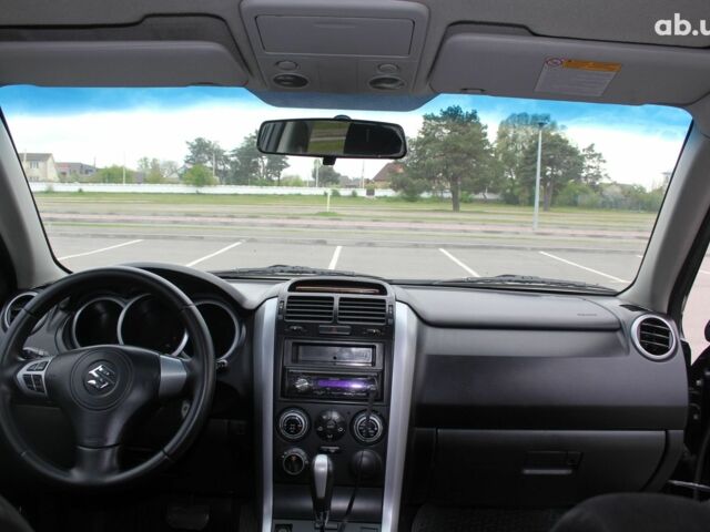 Черный Сузуки Гранд Витара, объемом двигателя 2 л и пробегом 180 тыс. км за 7499 $, фото 7 на Automoto.ua