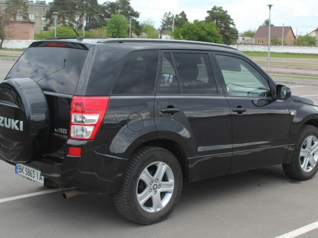 Черный Сузуки Гранд Витара, объемом двигателя 2 л и пробегом 180 тыс. км за 7499 $, фото 4 на Automoto.ua