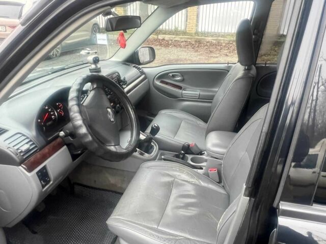 Черный Сузуки Гранд Витара, объемом двигателя 1.9 л и пробегом 3 тыс. км за 5000 $, фото 6 на Automoto.ua