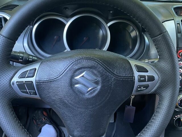 Черный Сузуки Гранд Витара, объемом двигателя 2 л и пробегом 260 тыс. км за 7900 $, фото 2 на Automoto.ua