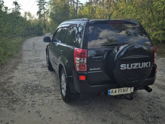 Чорний Сузукі Гранд Вітара, об'ємом двигуна 2 л та пробігом 216 тис. км за 7700 $, фото 7 на Automoto.ua
