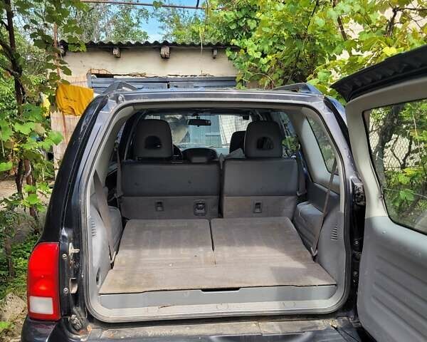 Чорний Сузукі Гранд Вітара, об'ємом двигуна 2.74 л та пробігом 250 тис. км за 5100 $, фото 8 на Automoto.ua