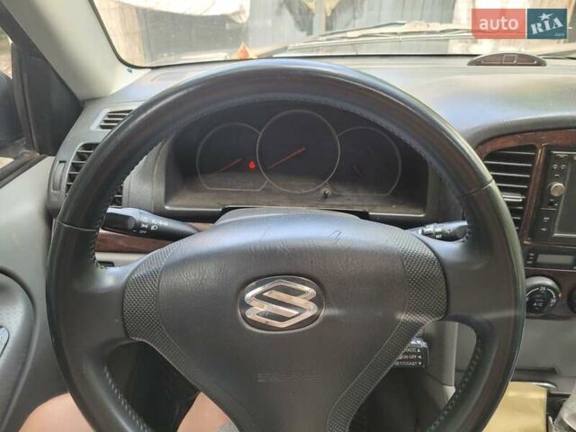 Чорний Сузукі Гранд Вітара, об'ємом двигуна 2.74 л та пробігом 250 тис. км за 5100 $, фото 3 на Automoto.ua