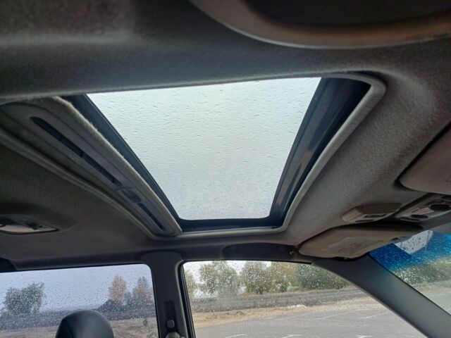 Черный Сузуки Гранд Витара, объемом двигателя 0 л и пробегом 400 тыс. км за 4600 $, фото 5 на Automoto.ua