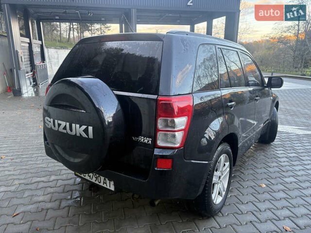 Чорний Сузукі Гранд Вітара, об'ємом двигуна 2 л та пробігом 293 тис. км за 5498 $, фото 5 на Automoto.ua