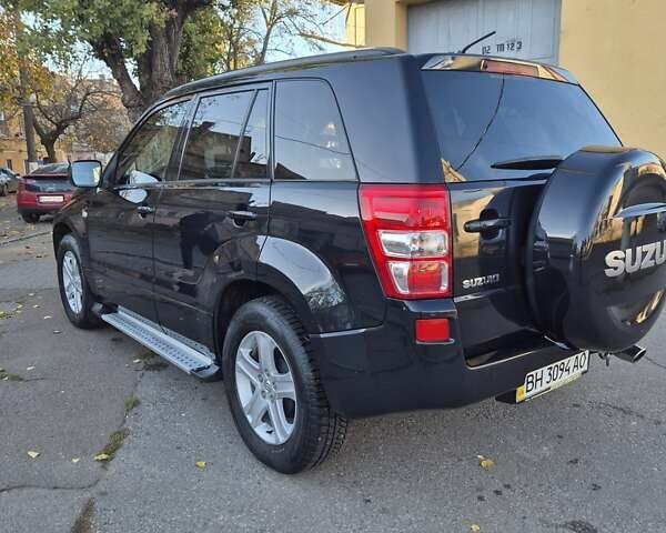 Чорний Сузукі Гранд Вітара, об'ємом двигуна 2 л та пробігом 109 тис. км за 9600 $, фото 9 на Automoto.ua