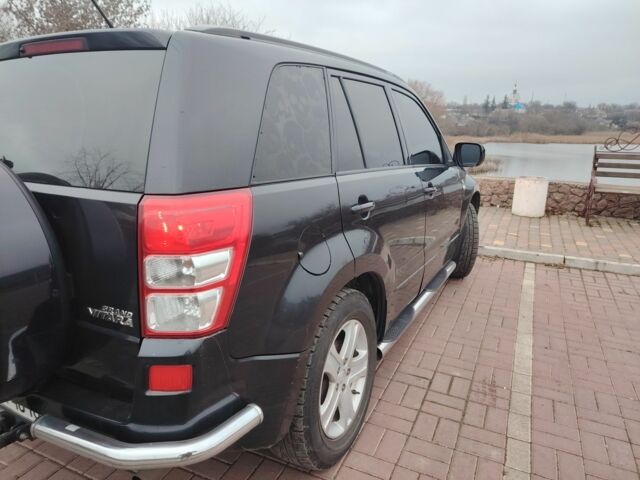 Черный Сузуки Гранд Витара, объемом двигателя 2.7 л и пробегом 200 тыс. км за 5500 $, фото 5 на Automoto.ua