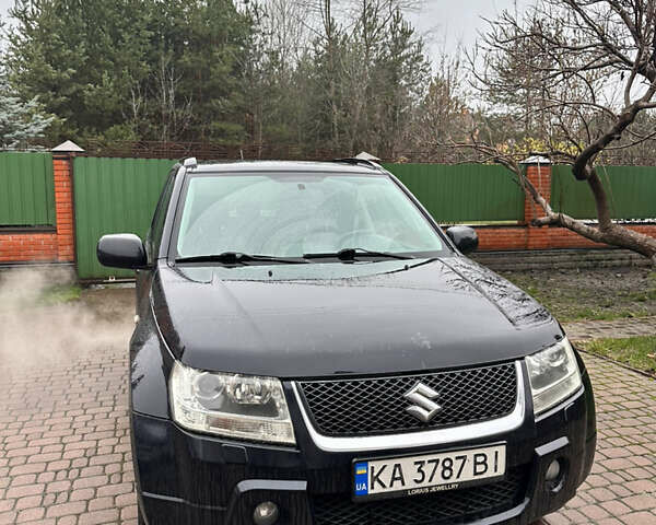 Черный Сузуки Гранд Витара, объемом двигателя 2 л и пробегом 190 тыс. км за 9000 $, фото 5 на Automoto.ua