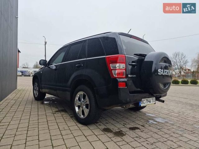 Черный Сузуки Гранд Витара, объемом двигателя 2 л и пробегом 102 тыс. км за 7500 $, фото 5 на Automoto.ua