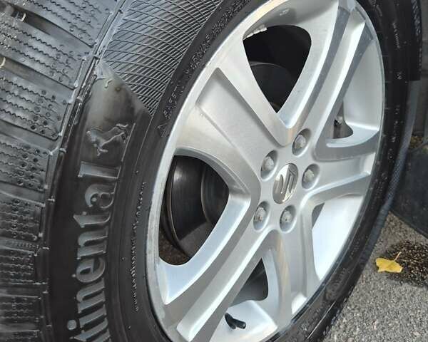 Чорний Сузукі Гранд Вітара, об'ємом двигуна 2 л та пробігом 109 тис. км за 9600 $, фото 29 на Automoto.ua