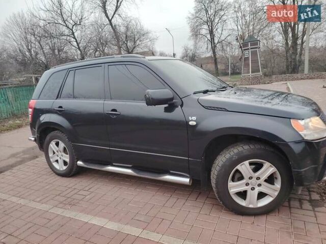 Черный Сузуки Гранд Витара, объемом двигателя 2.7 л и пробегом 199 тыс. км за 5500 $, фото 4 на Automoto.ua