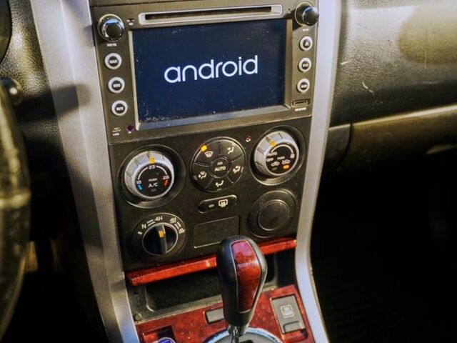 Черный Сузуки Гранд Витара, объемом двигателя 2 л и пробегом 218 тыс. км за 5499 $, фото 9 на Automoto.ua