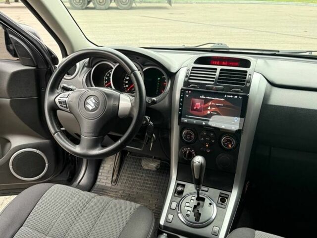 Черный Сузуки Гранд Витара, объемом двигателя 2 л и пробегом 155 тыс. км за 8999 $, фото 15 на Automoto.ua