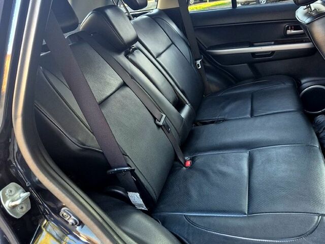 Чорний Сузукі Гранд Вітара, об'ємом двигуна 2 л та пробігом 109 тис. км за 9600 $, фото 4 на Automoto.ua