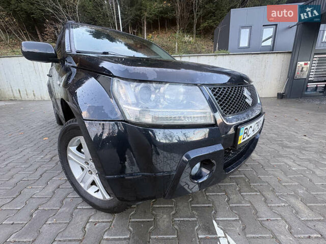 Чорний Сузукі Гранд Вітара, об'ємом двигуна 2 л та пробігом 293 тис. км за 5498 $, фото 11 на Automoto.ua