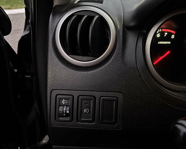 Чорний Сузукі Гранд Вітара, об'ємом двигуна 2 л та пробігом 87 тис. км за 8000 $, фото 13 на Automoto.ua