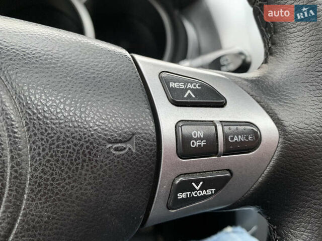 Чорний Сузукі Гранд Вітара, об'ємом двигуна 2 л та пробігом 274 тис. км за 7200 $, фото 4 на Automoto.ua