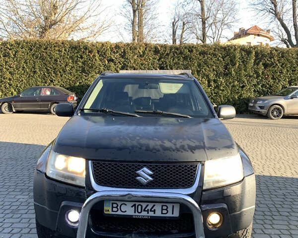 Черный Сузуки Гранд Витара, объемом двигателя 2 л и пробегом 280 тыс. км за 4550 $, фото 4 на Automoto.ua