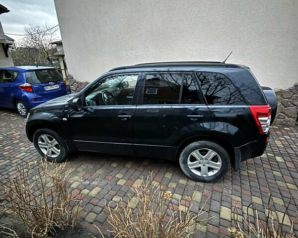 Чорний Сузукі Гранд Вітара, об'ємом двигуна 0 л та пробігом 300 тис. км за 5500 $, фото 12 на Automoto.ua