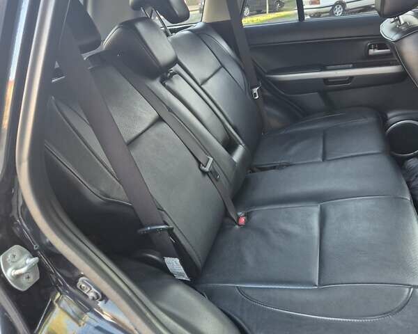 Чорний Сузукі Гранд Вітара, об'ємом двигуна 2 л та пробігом 109 тис. км за 9600 $, фото 10 на Automoto.ua