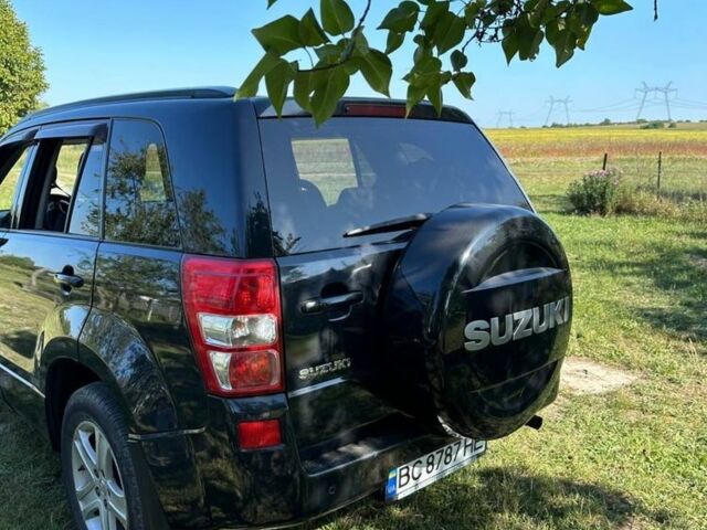 Чорний Сузукі Гранд Вітара, об'ємом двигуна 2 л та пробігом 285 тис. км за 6800 $, фото 3 на Automoto.ua