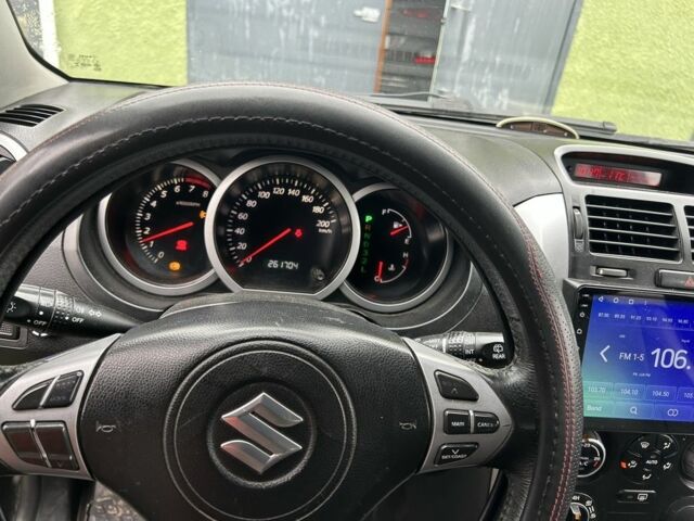 Черный Сузуки Гранд Витара, объемом двигателя 2 л и пробегом 261 тыс. км за 5600 $, фото 12 на Automoto.ua