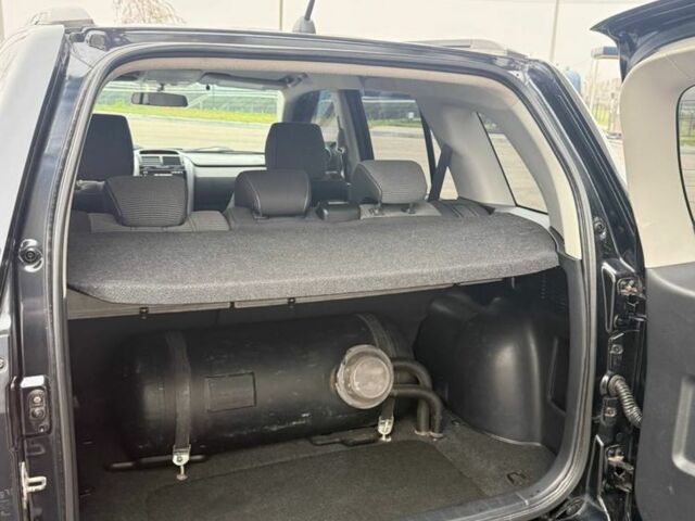 Черный Сузуки Гранд Витара, объемом двигателя 2 л и пробегом 155 тыс. км за 8999 $, фото 9 на Automoto.ua