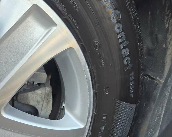 Чорний Сузукі Гранд Вітара, об'ємом двигуна 2 л та пробігом 109 тис. км за 9600 $, фото 25 на Automoto.ua