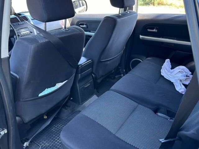 Чорний Сузукі Гранд Вітара, об'ємом двигуна 2 л та пробігом 285 тис. км за 6800 $, фото 6 на Automoto.ua