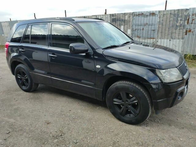 Чорний Сузукі Гранд Вітара, об'ємом двигуна 2.7 л та пробігом 223 тис. км за 6000 $, фото 3 на Automoto.ua