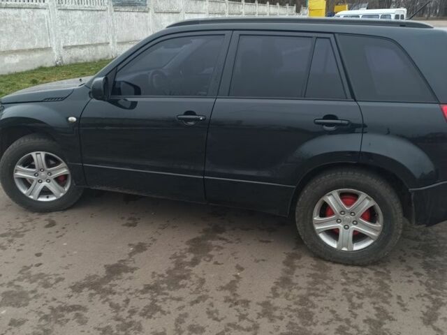 Черный Сузуки Гранд Витара, объемом двигателя 2 л и пробегом 281 тыс. км за 8100 $, фото 7 на Automoto.ua