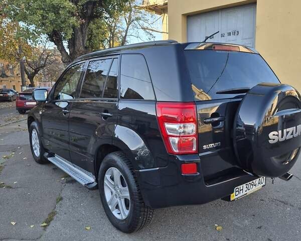 Чорний Сузукі Гранд Вітара, об'ємом двигуна 2 л та пробігом 109 тис. км за 9600 $, фото 8 на Automoto.ua