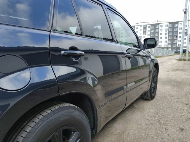 Чорний Сузукі Гранд Вітара, об'ємом двигуна 2.7 л та пробігом 223 тис. км за 6000 $, фото 4 на Automoto.ua