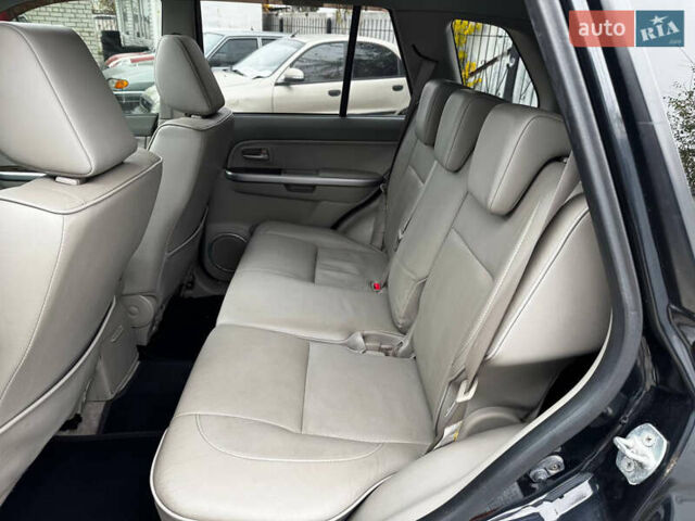 Черный Сузуки Гранд Витара, объемом двигателя 2.7 л и пробегом 170 тыс. км за 7999 $, фото 15 на Automoto.ua